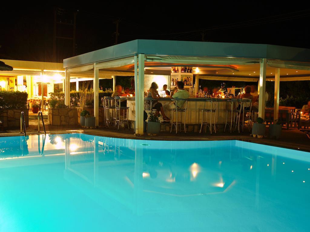 Musses Hotel Koukounaries Bagian luar foto