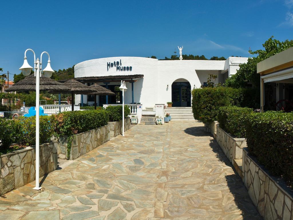 Musses Hotel Koukounaries Bagian luar foto